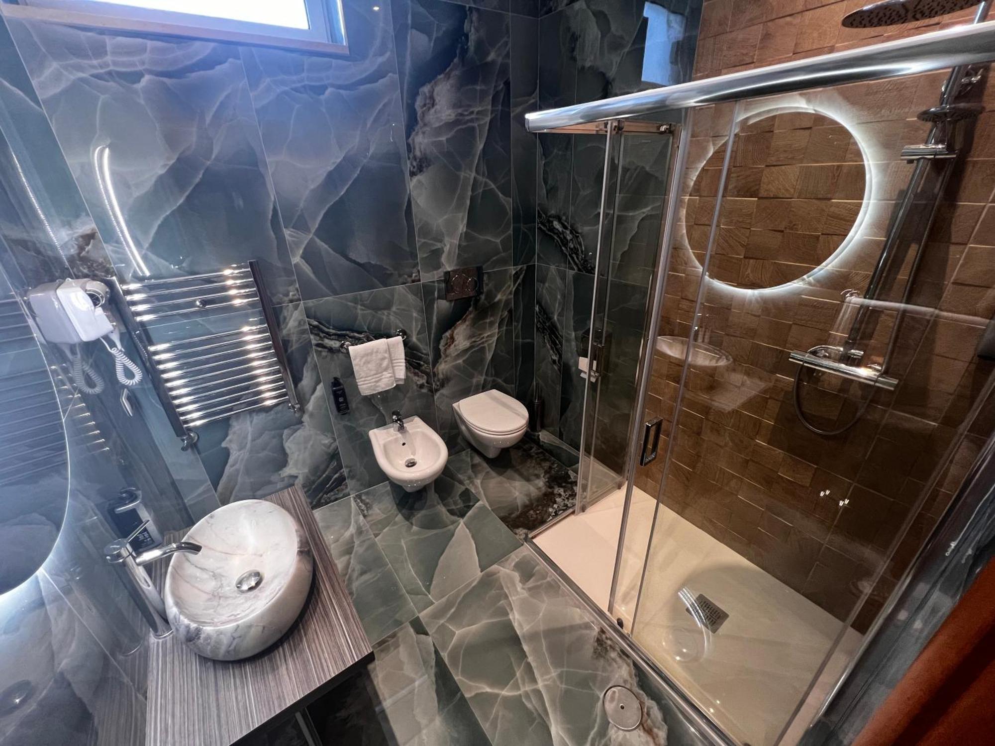 Hotel Kursaal ナポリ エクステリア 写真
